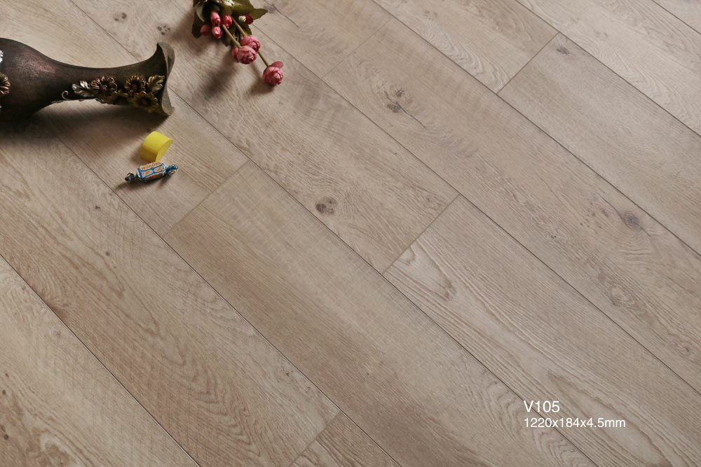 Виниловая плитка SPC Betta Villa V105 Дуб Новара (2.245м2/уп)