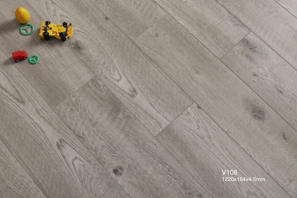 Виниловая плитка SPC Betta Villa V108 Дуб Мартано (2.245м2/уп)